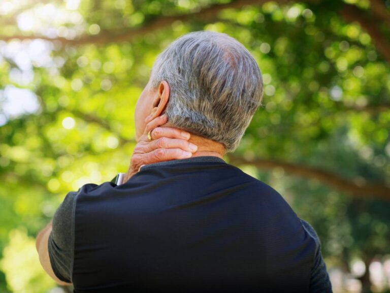 Types of Neck Pain in Seniors